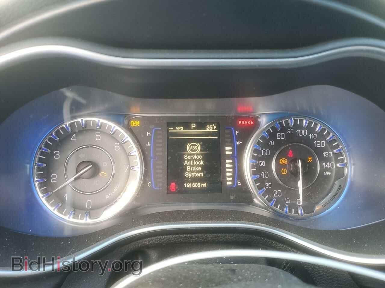 2015 CHRYSLER 200 - VIN: 1C3CCCABXFN639864 - Фото 9