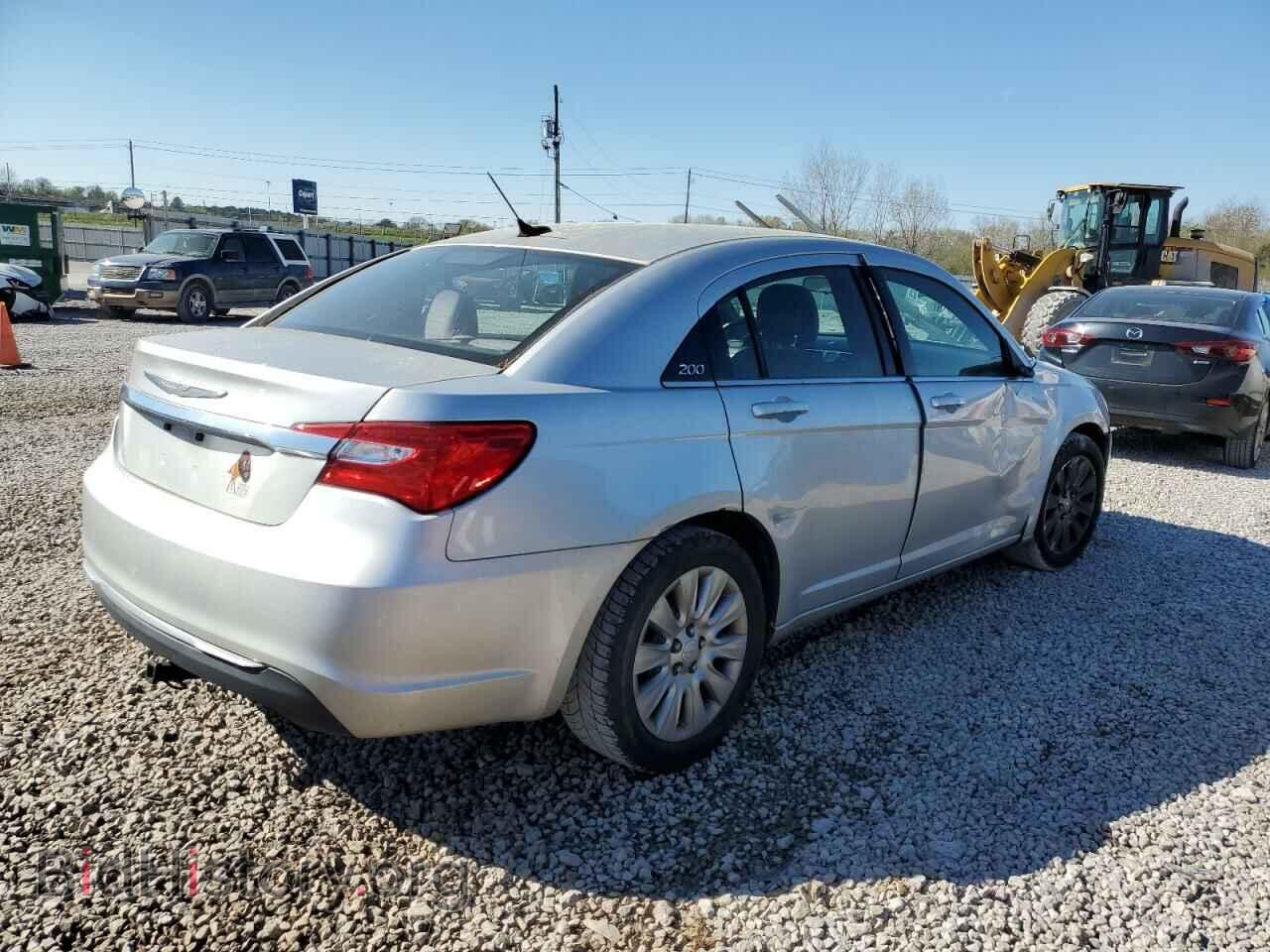 2012 CHRYSLER 200 - VIN: 1C3CCBAB5CN261880 - Фото 3