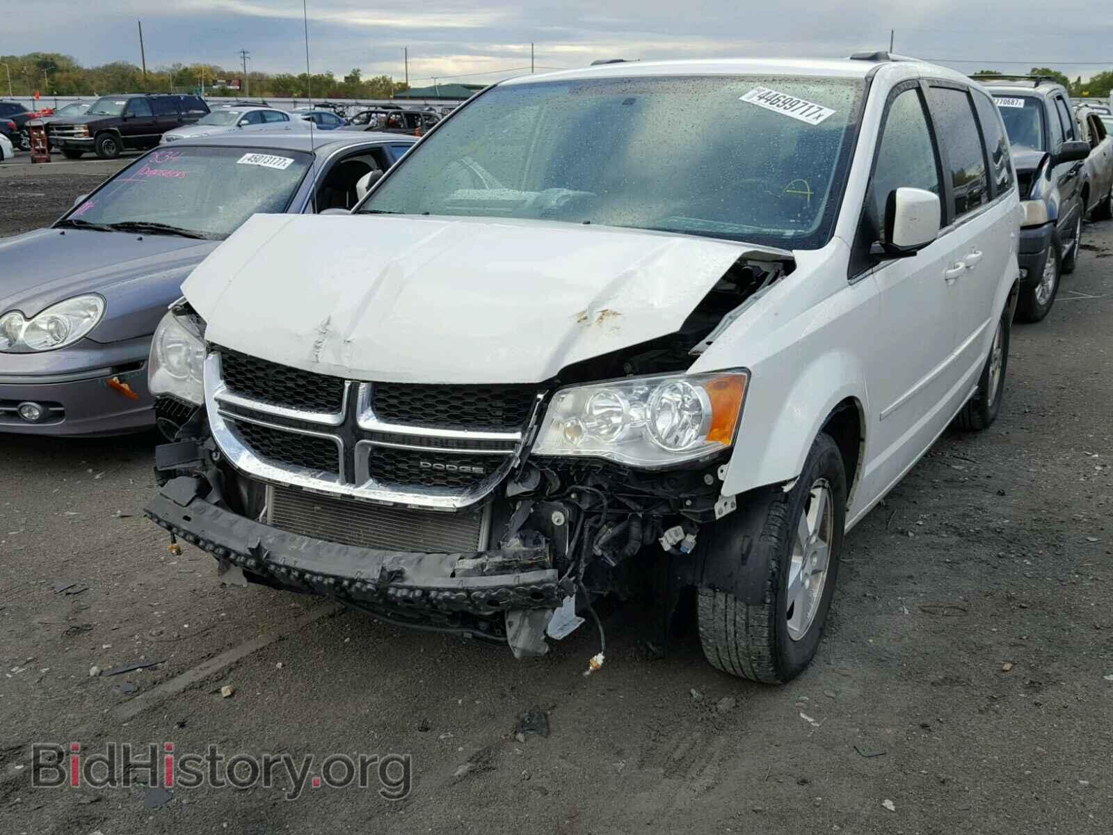 2011 DODGE CARAVAN - VIN: 2D4RN5DG9BR684913 - Фото 2