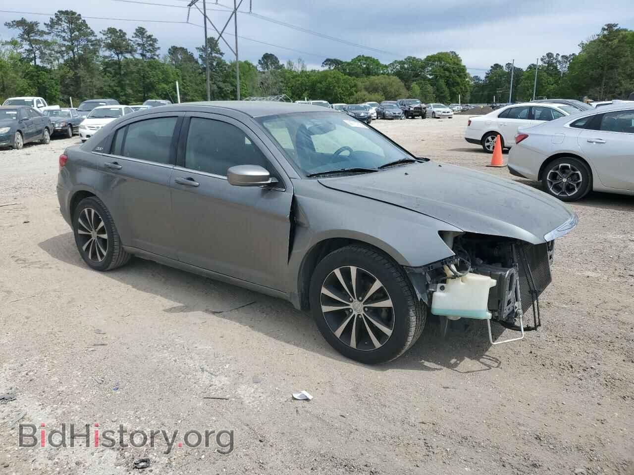 2013 CHRYSLER 200 - VIN: 1C3CCBBB9DN550194 - Фото 4