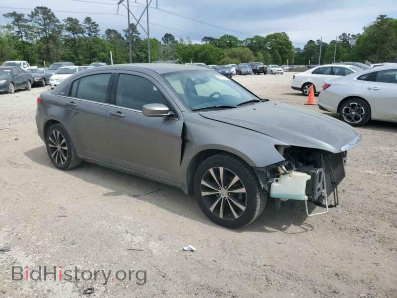 2013 Chrysler 200 (VIN 1C3CCBBB9DN550194) — photo 4 of 12