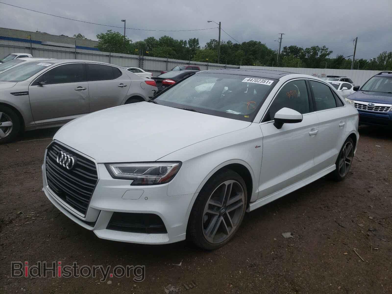 2018 AUDI A3 - VIN: WAUJ8GFFXJ1050737 - Фото 2
