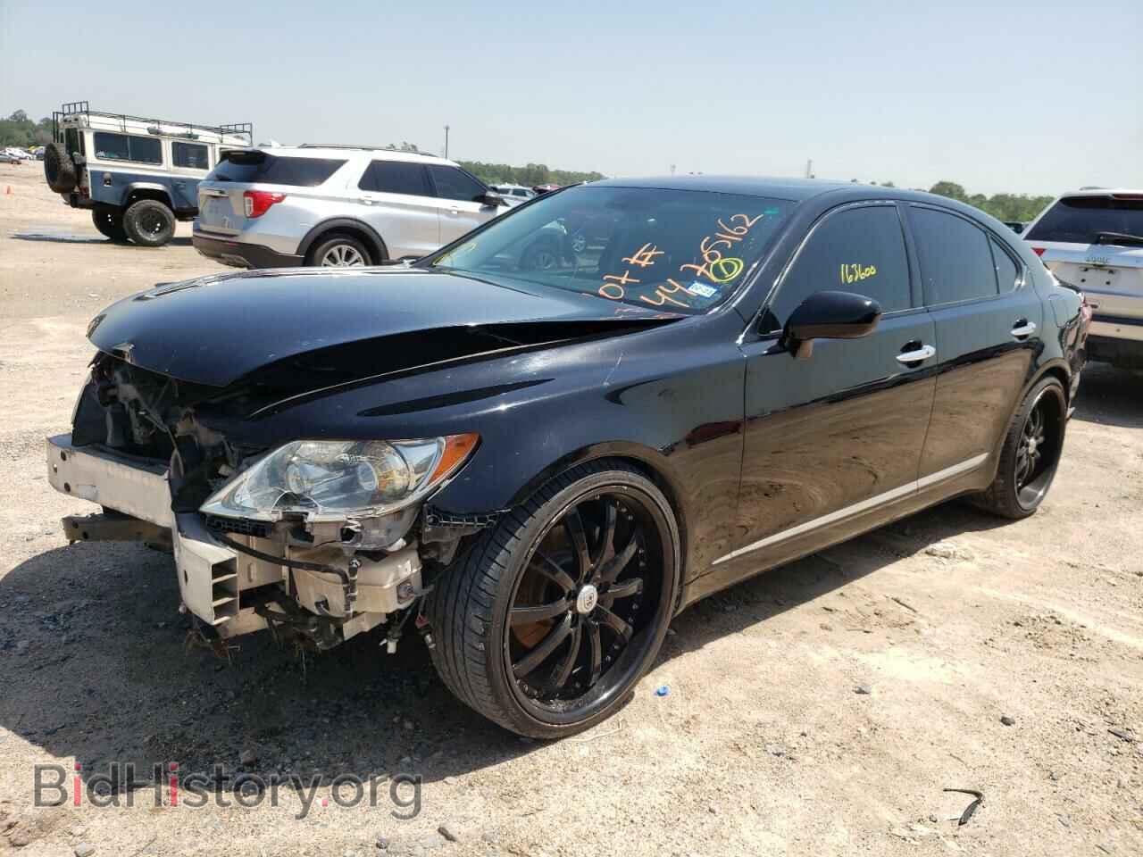 2007 LEXUS LS460 - VIN: JTHBL46F975016020 - Фото 2
