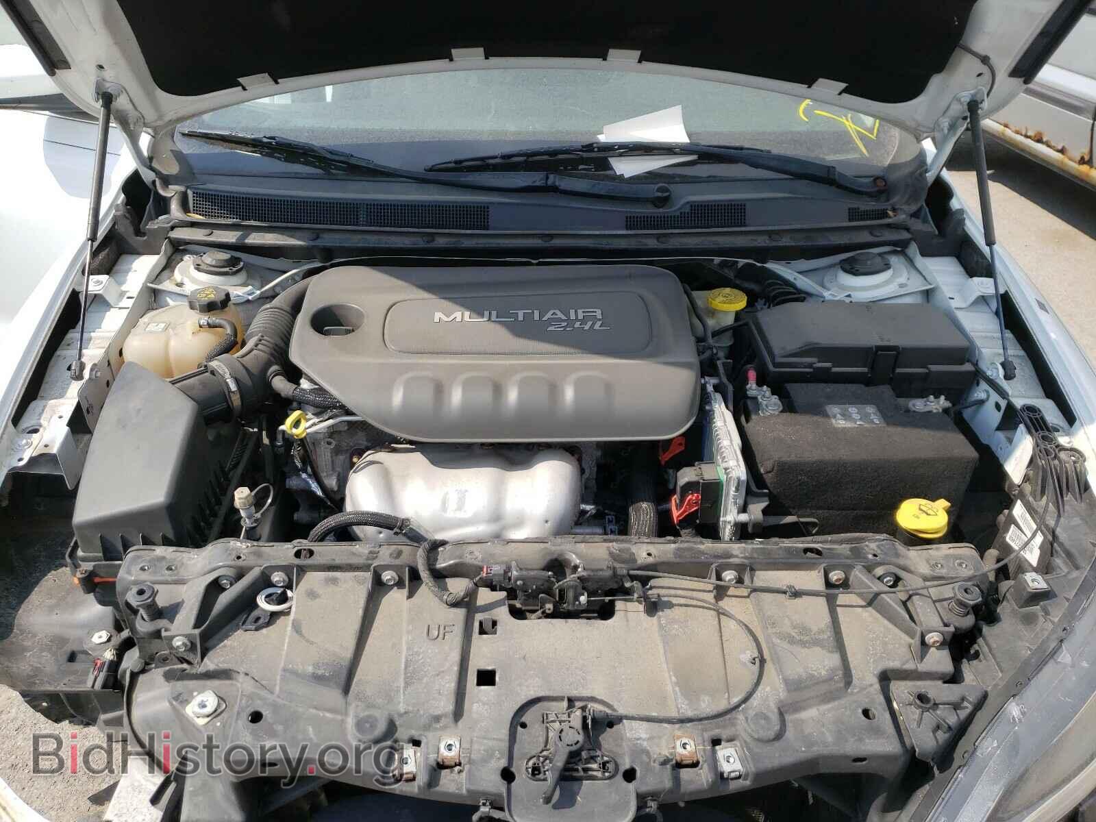 2015 CHRYSLER 200 - VIN: 1C3CCCABXFN567712 - Фото 7