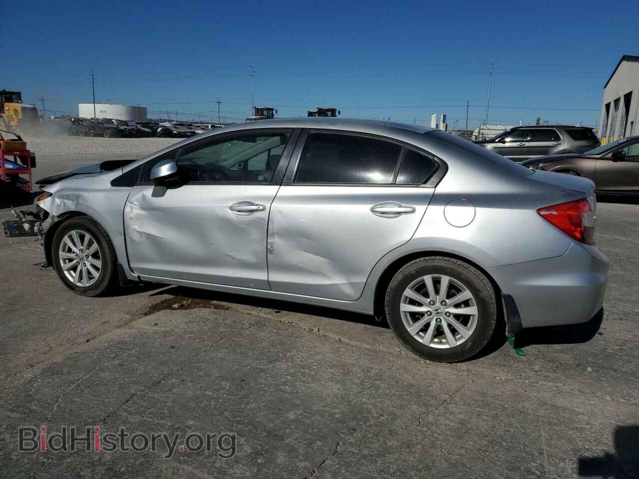 2012 HONDA CIVIC - VIN: 2HGFB2F86CH539687 - Фото 2