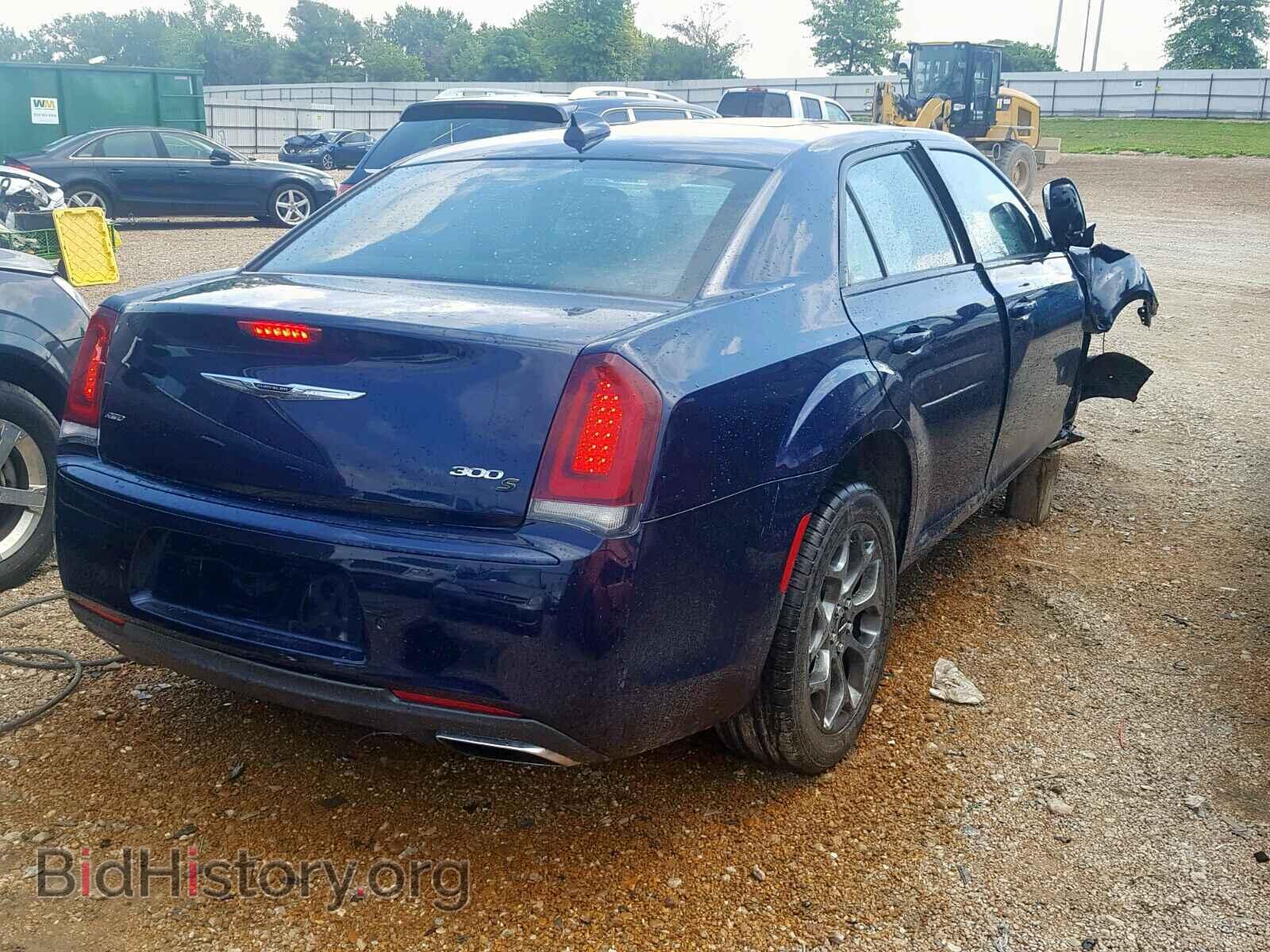 2016 CHRYSLER 300 - VIN: 2C3CCAGG7GH225054 - Фото 4