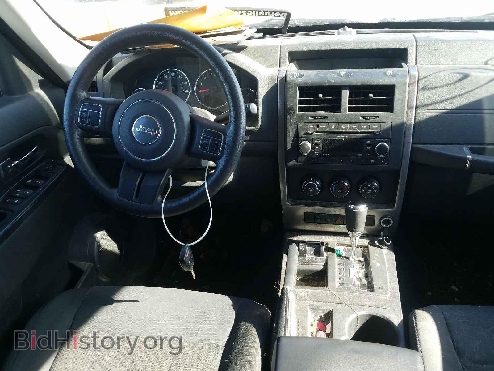 2011 JEEP LIBERTY - VIN: 1J4PN2GK2BW572314 - Фото 9