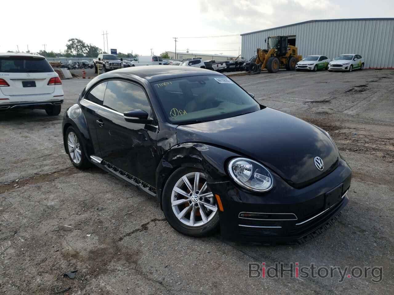 Фотография 3VWJD7AT9KM711851 - VOLKSWAGEN BEETLE 2019