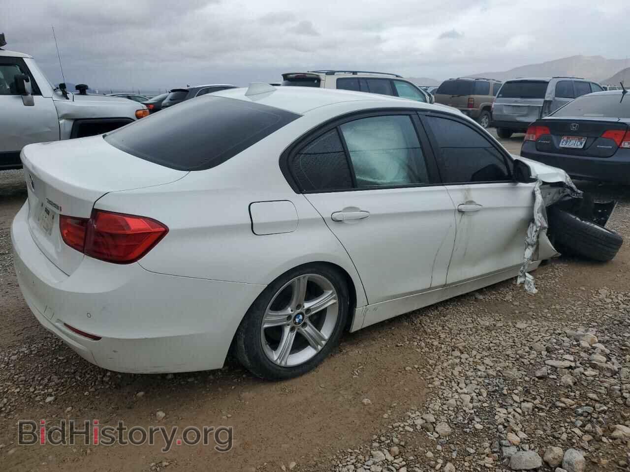 2013 BMW 3 SERIES - VIN: WBA3A5C54DJ460936 - Фото 3