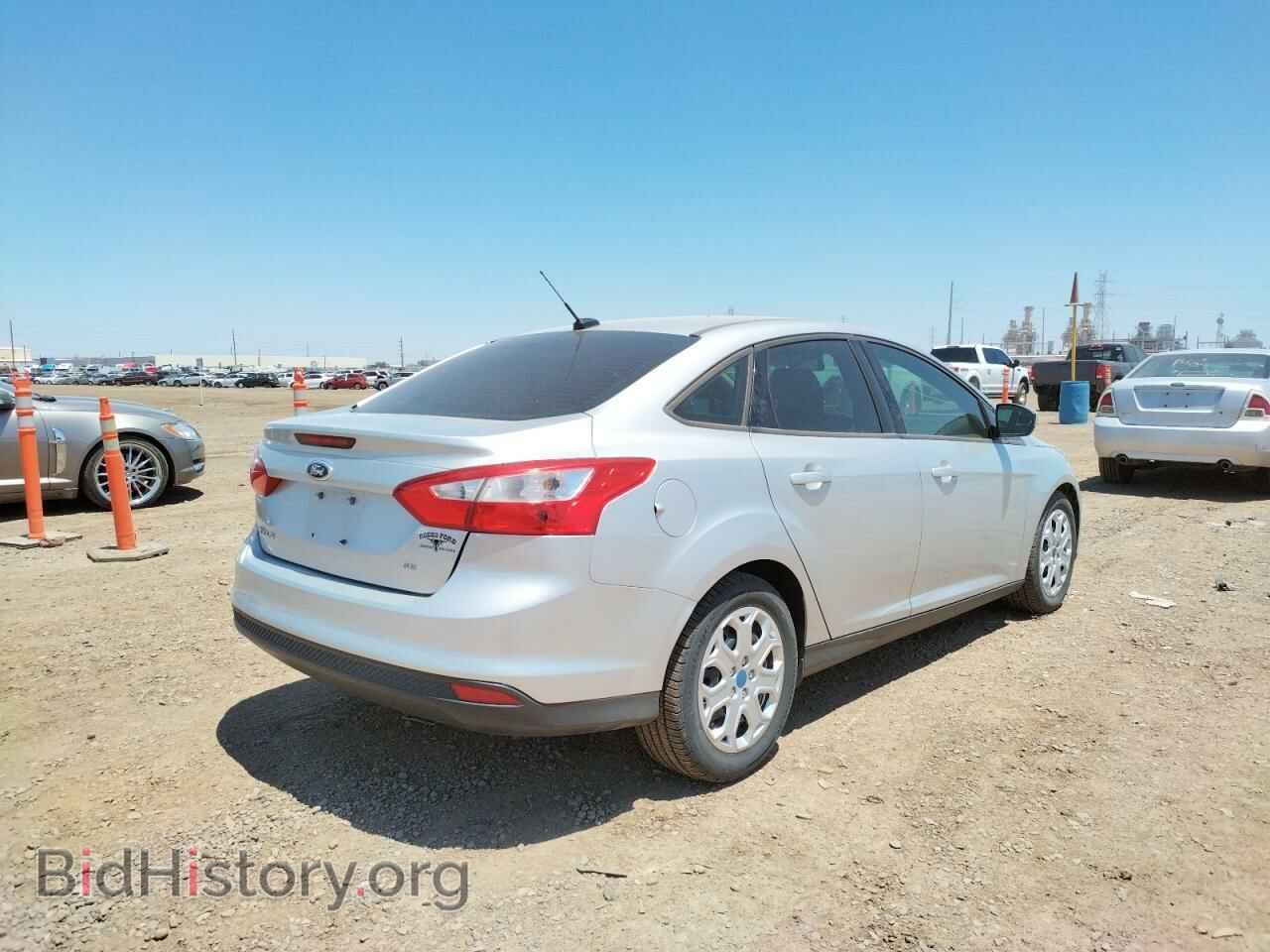 2012 FORD FOCUS - VIN: 1FAHP3F22CL458298 - Photo 4