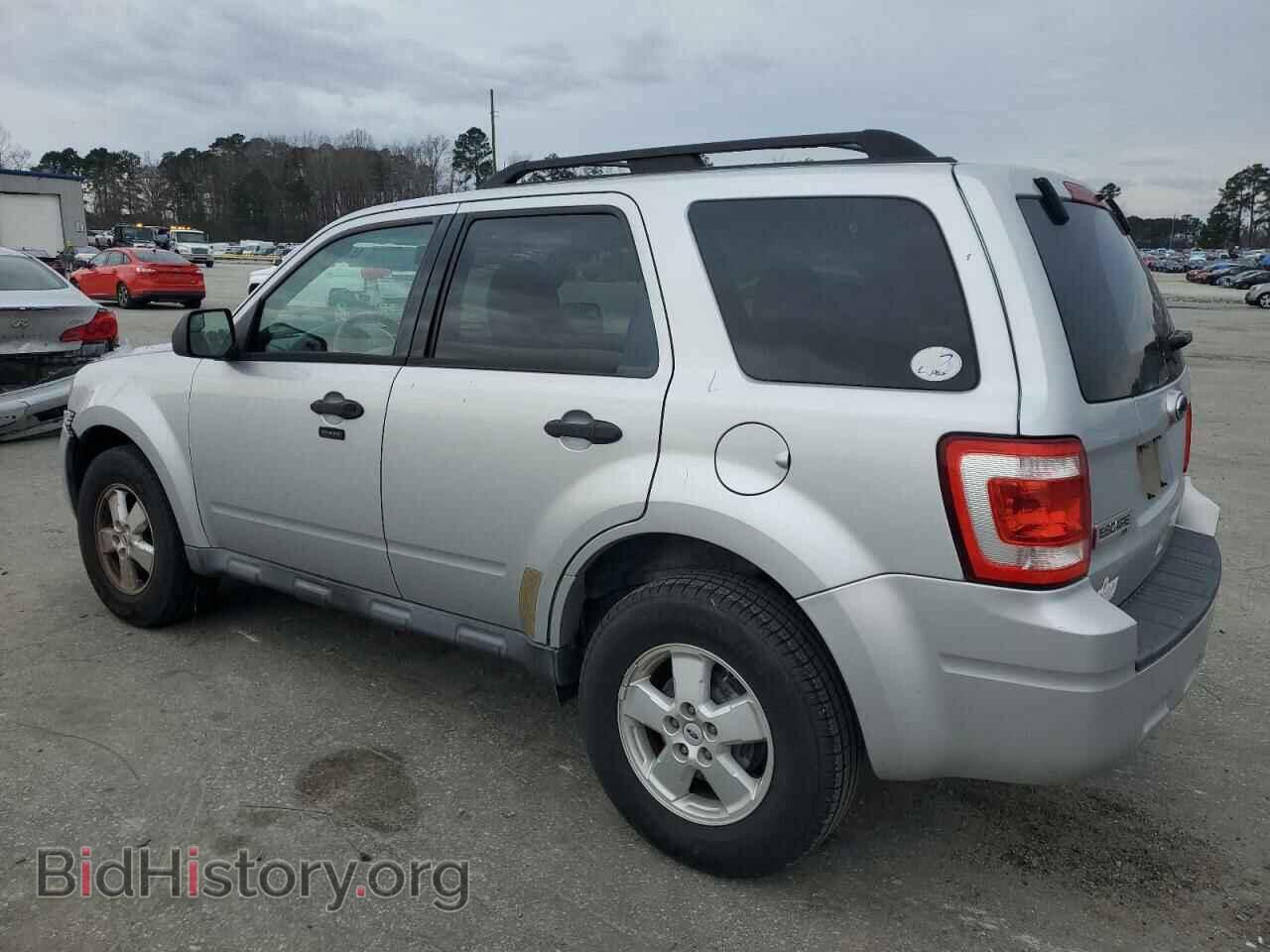2010 FORD ESCAPE - VIN: 1FMCU0D76AKA78793 - Фото 2