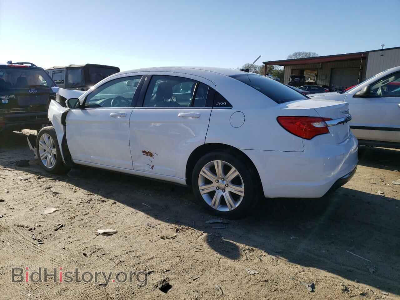 2012 CHRYSLER 200 - VIN: 1C3CCBBG2CN199414 - Фото 2