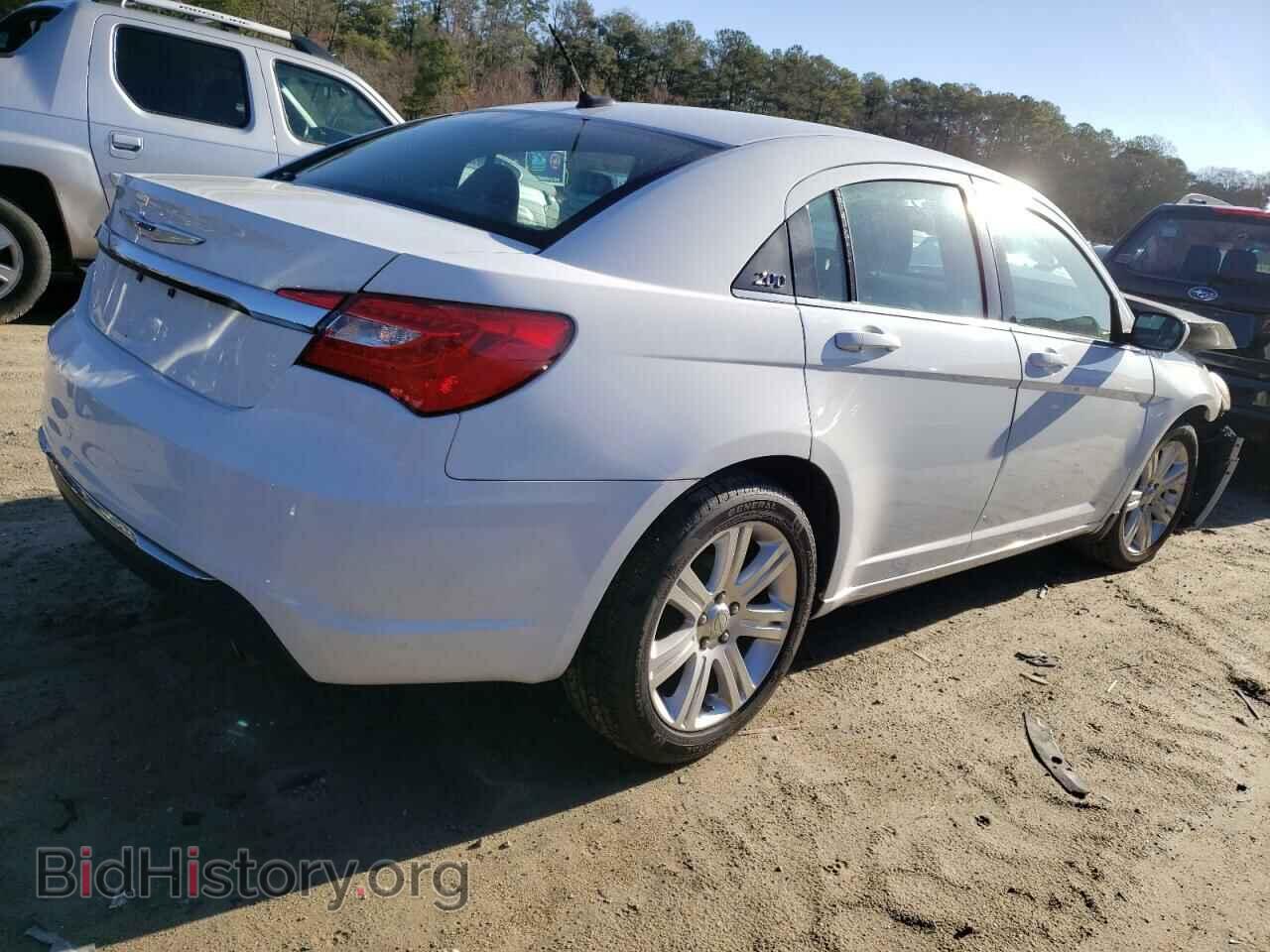 2012 CHRYSLER 200 - VIN: 1C3CCBBG2CN199414 - Фото 3