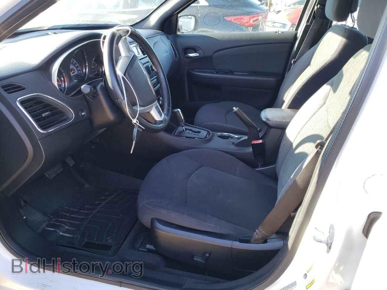 2012 CHRYSLER 200 - VIN: 1C3CCBBG2CN199414 - Фото 7