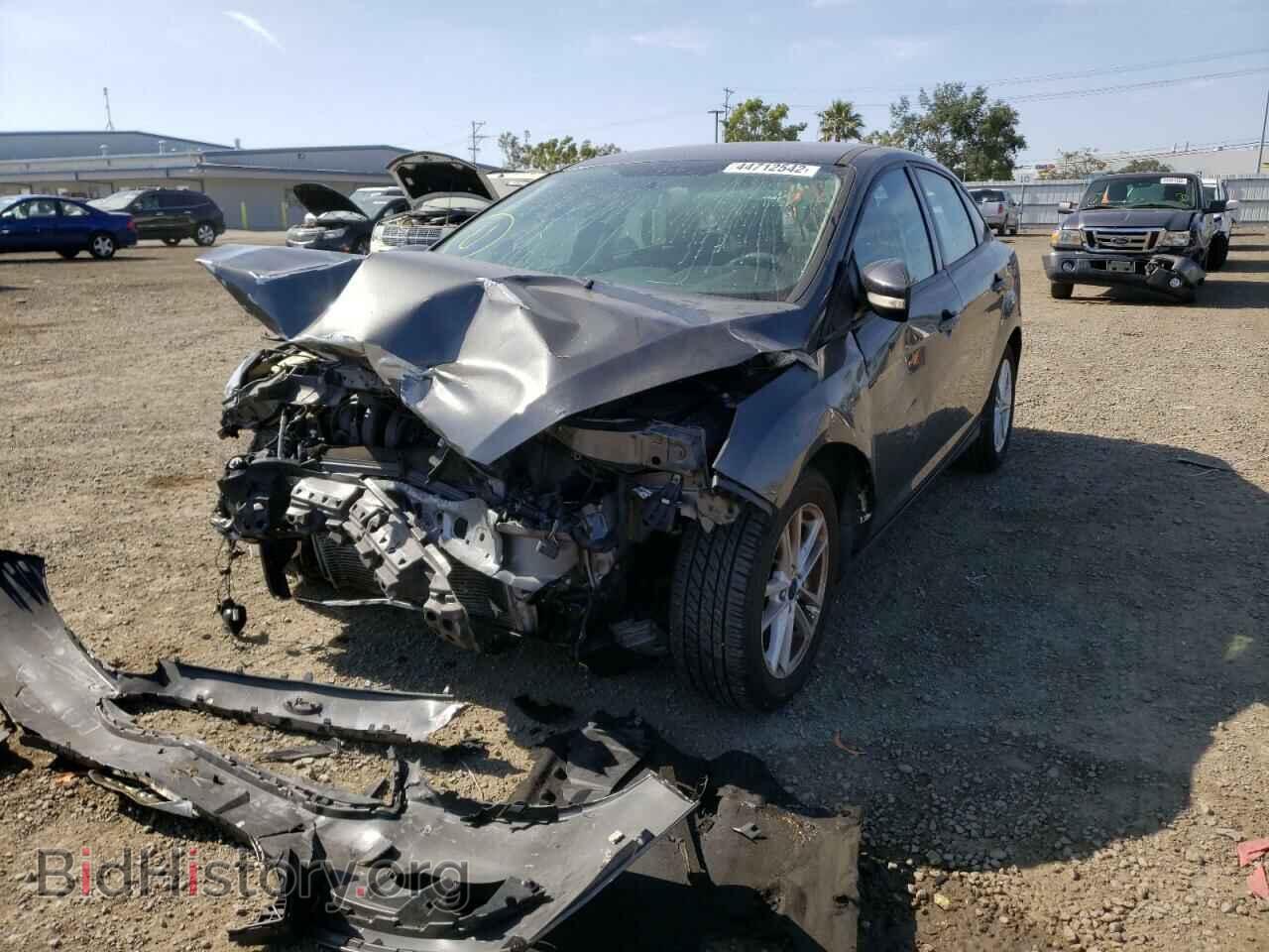 2017 FORD FOCUS - VIN: 1FADP3F26HL200792 - Фото 2