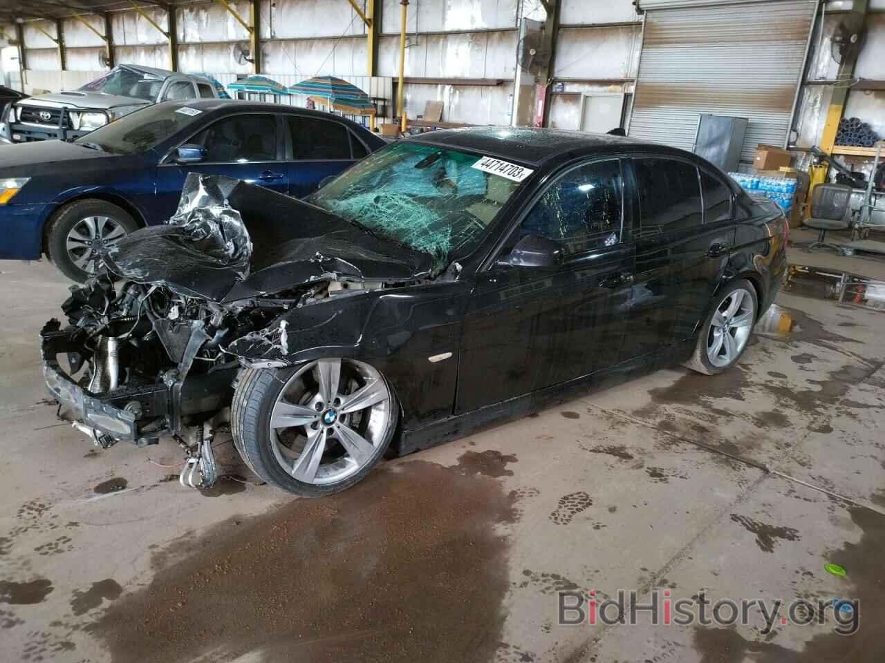 Photo WBAPM7G52ANL89108 - BMW 3 SERIES 2010