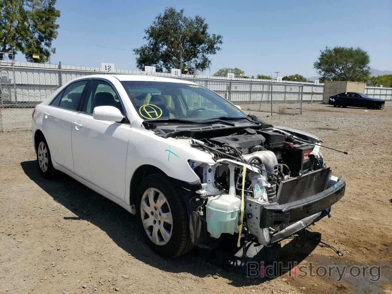 Photo 4T4BF3EK8BR164497 - TOYOTA CAMRY 2011