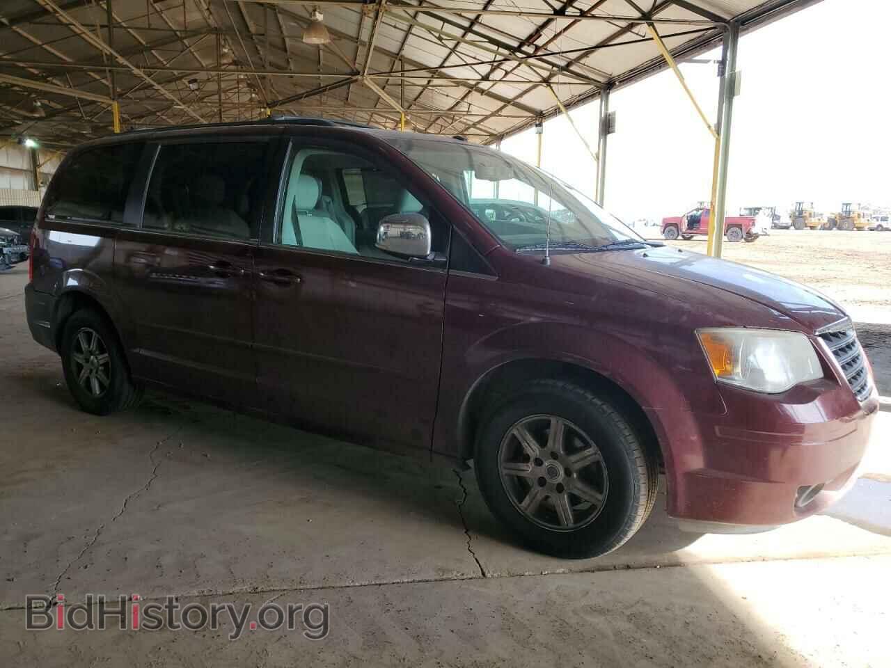 2008 CHRYSLER MINIVAN - VIN: 2A8HR54P28R722268 - Фото 4