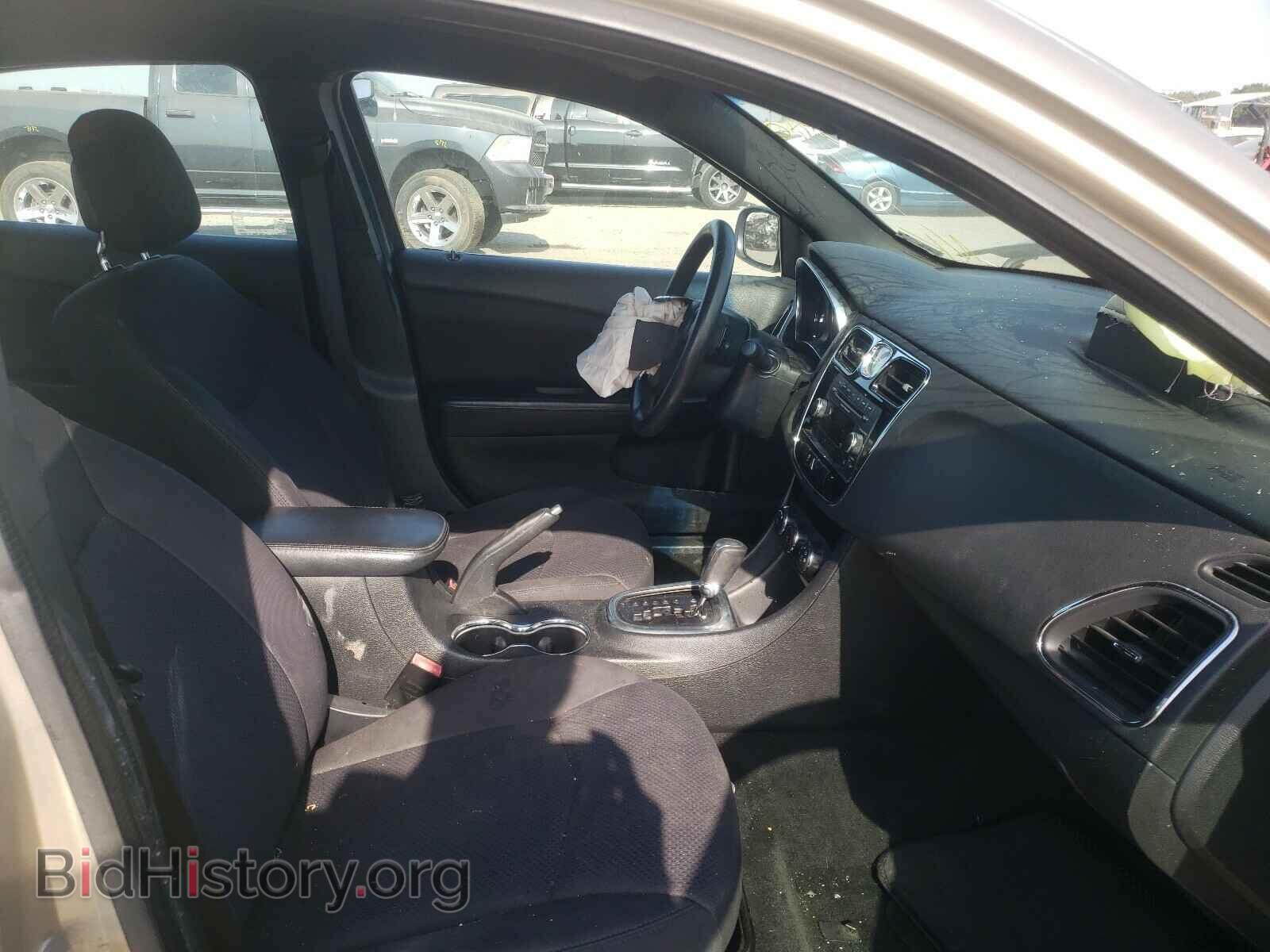 2013 CHRYSLER 200 - VIN: 1C3CCBAB3DN734550 - Photo 5