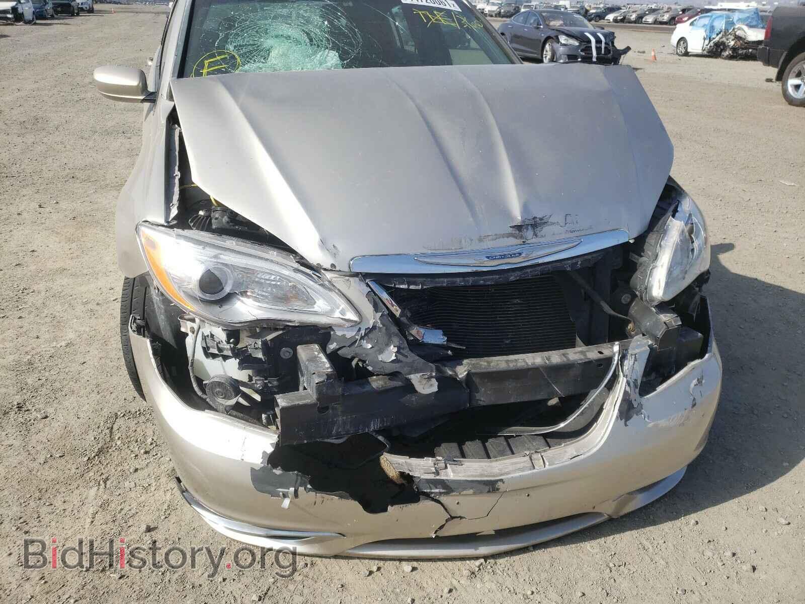 2013 CHRYSLER 200 - VIN: 1C3CCBAB3DN734550 - Photo 9