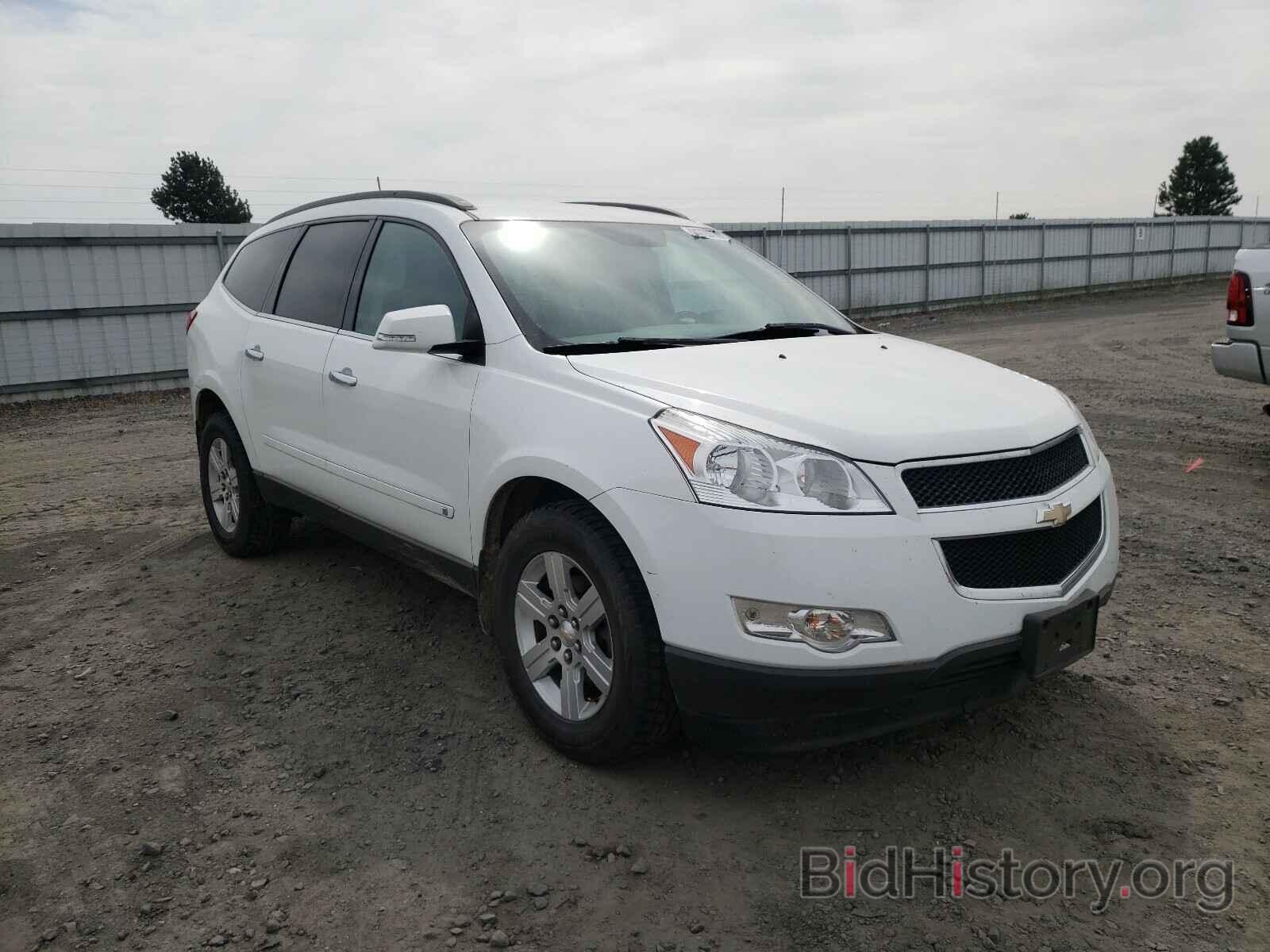 Photo 1GNLVFED3AS142112 - CHEVROLET TRAVERSE 2010