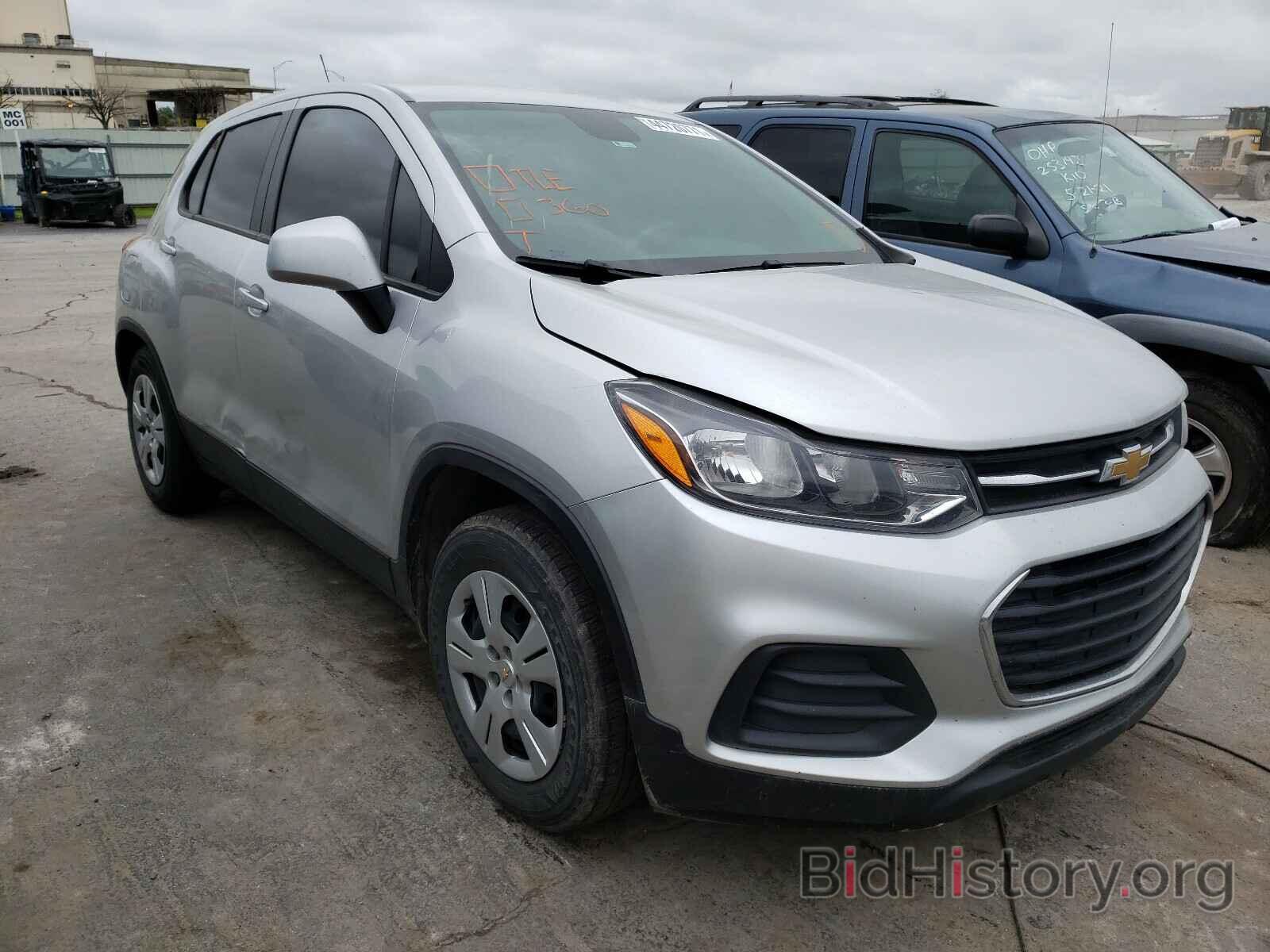 Photo KL7CJKSB5JB520525 - CHEVROLET TRAX 2018