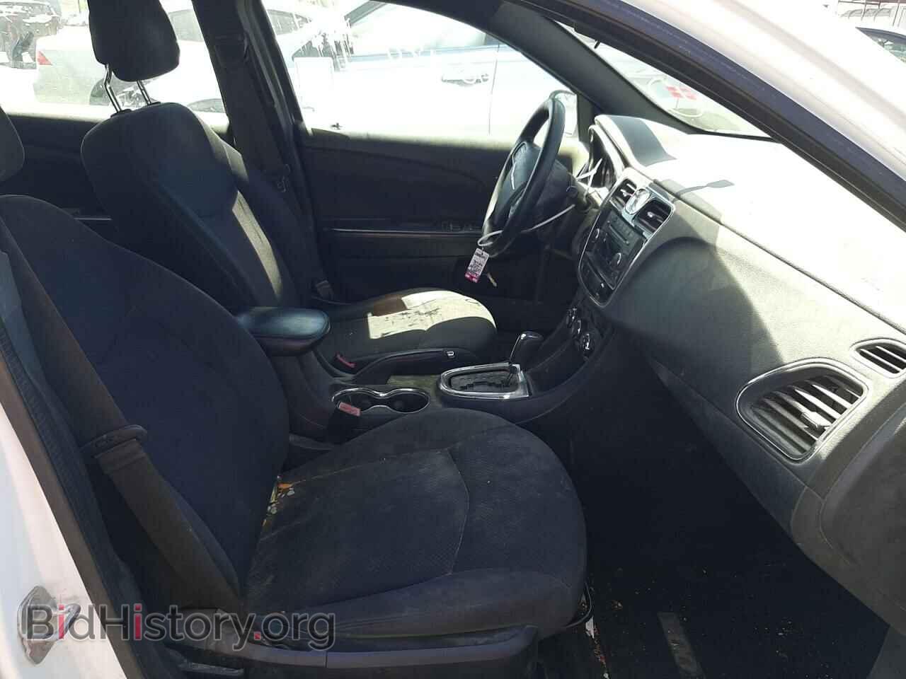 2014 CHRYSLER 200 - VIN: 1C3CCBAB2EN122793 - Фото 5