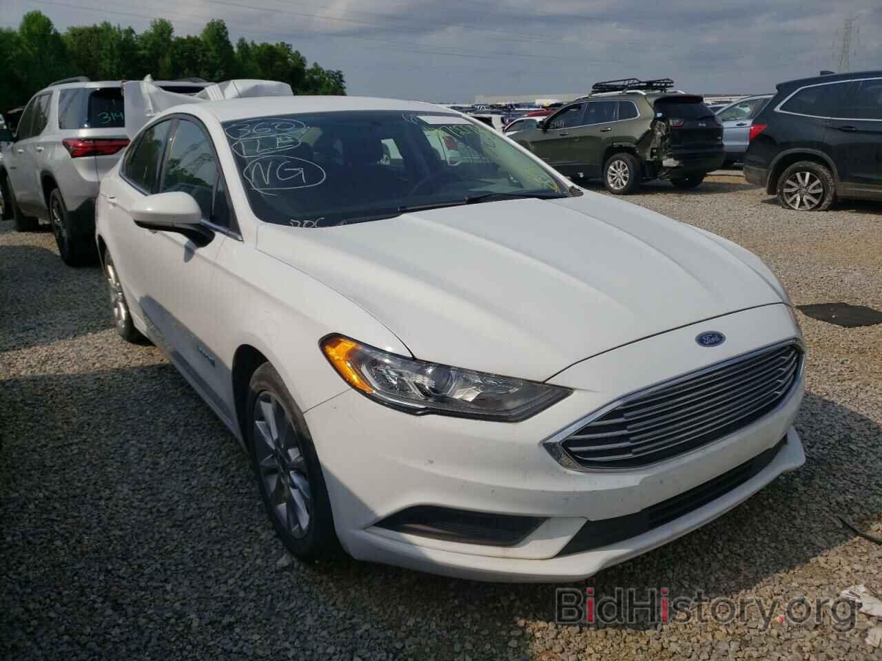 Фотография 3FA6P0LU4HR131082 - FORD FUSION 2017