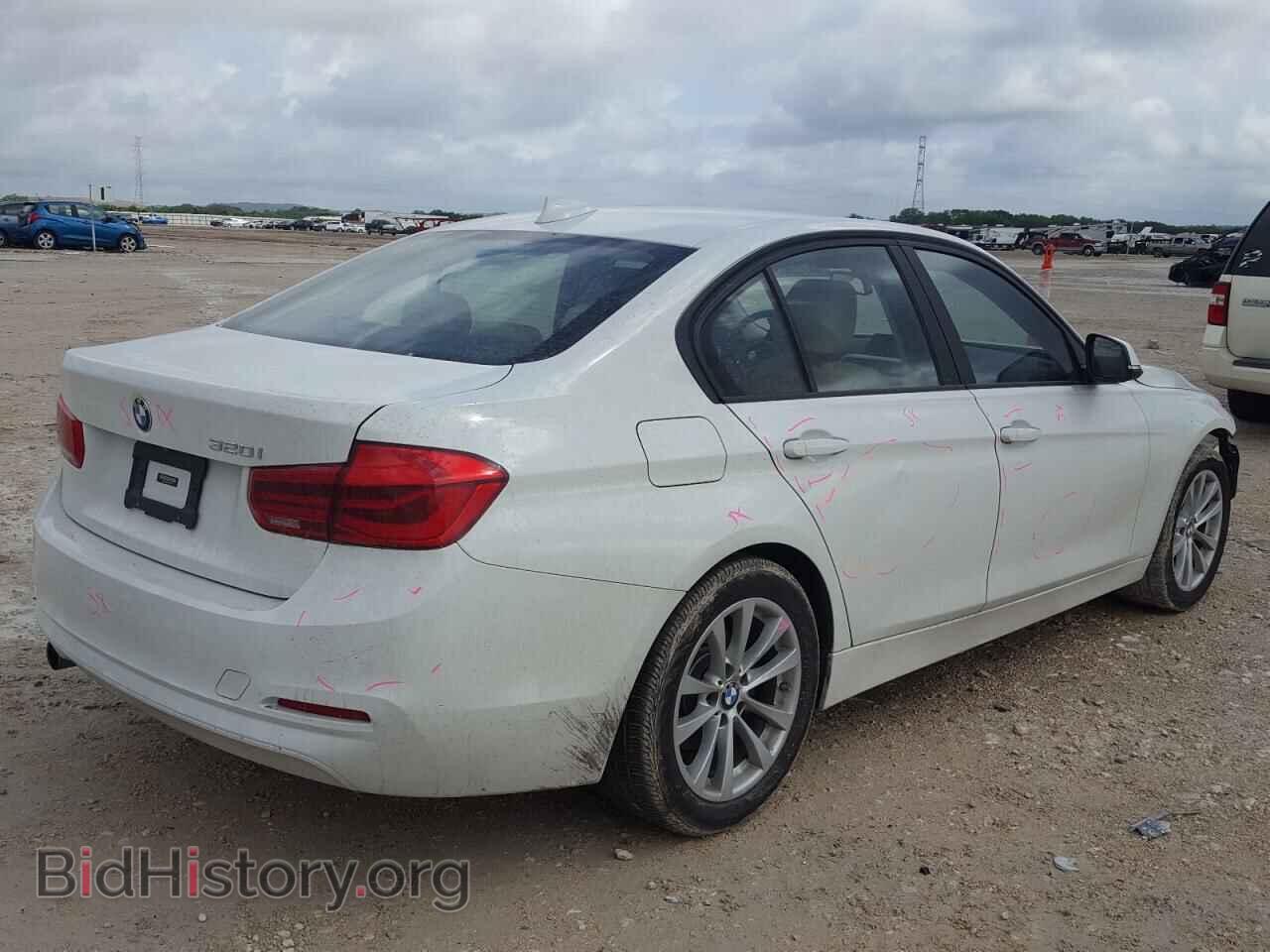 2018 BMW 3 SERIES - VIN: WBA8A9C57JAH13016 - Фото 4