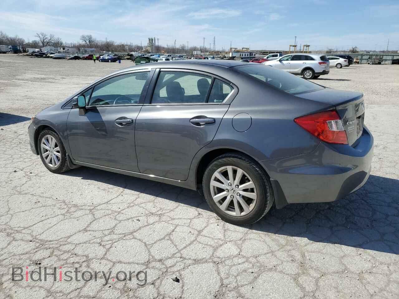 2012 HONDA CIVIC - VIN: 2HGFB2F92CH541820 - Photo 2