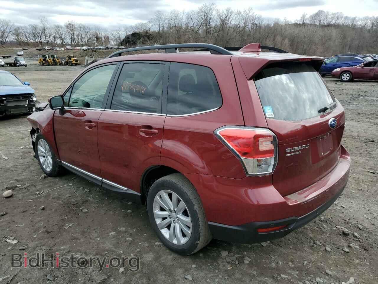 2017 SUBARU FORESTER - VIN: JF2SJAWC8HH581825 - Фото 2
