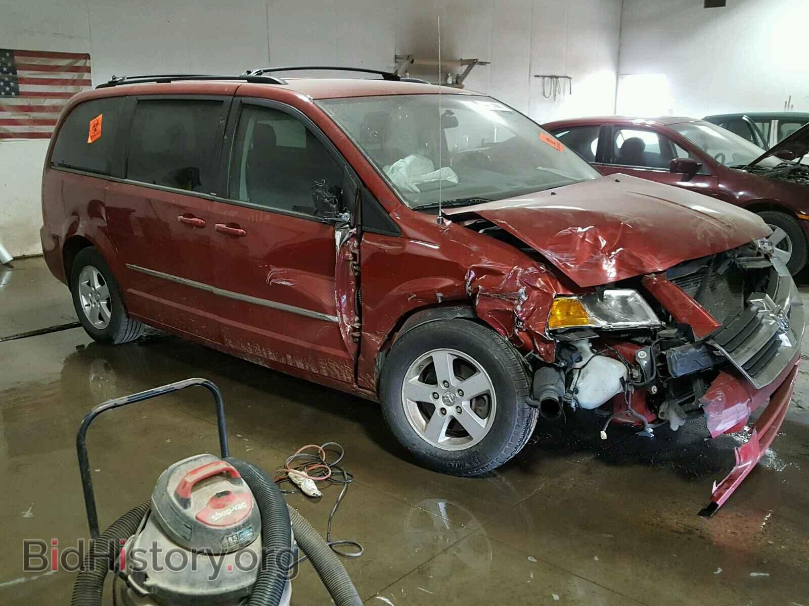 Фотография 2D4RN5DX8AR124797 - DODGE CARAVAN 2010