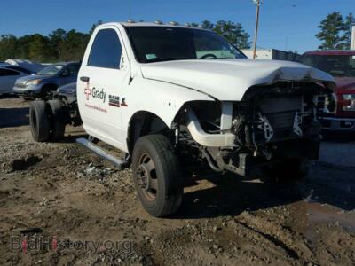 2014 RAM 3500, белый — VIN 3C7WRSBL2EG306836, Copart