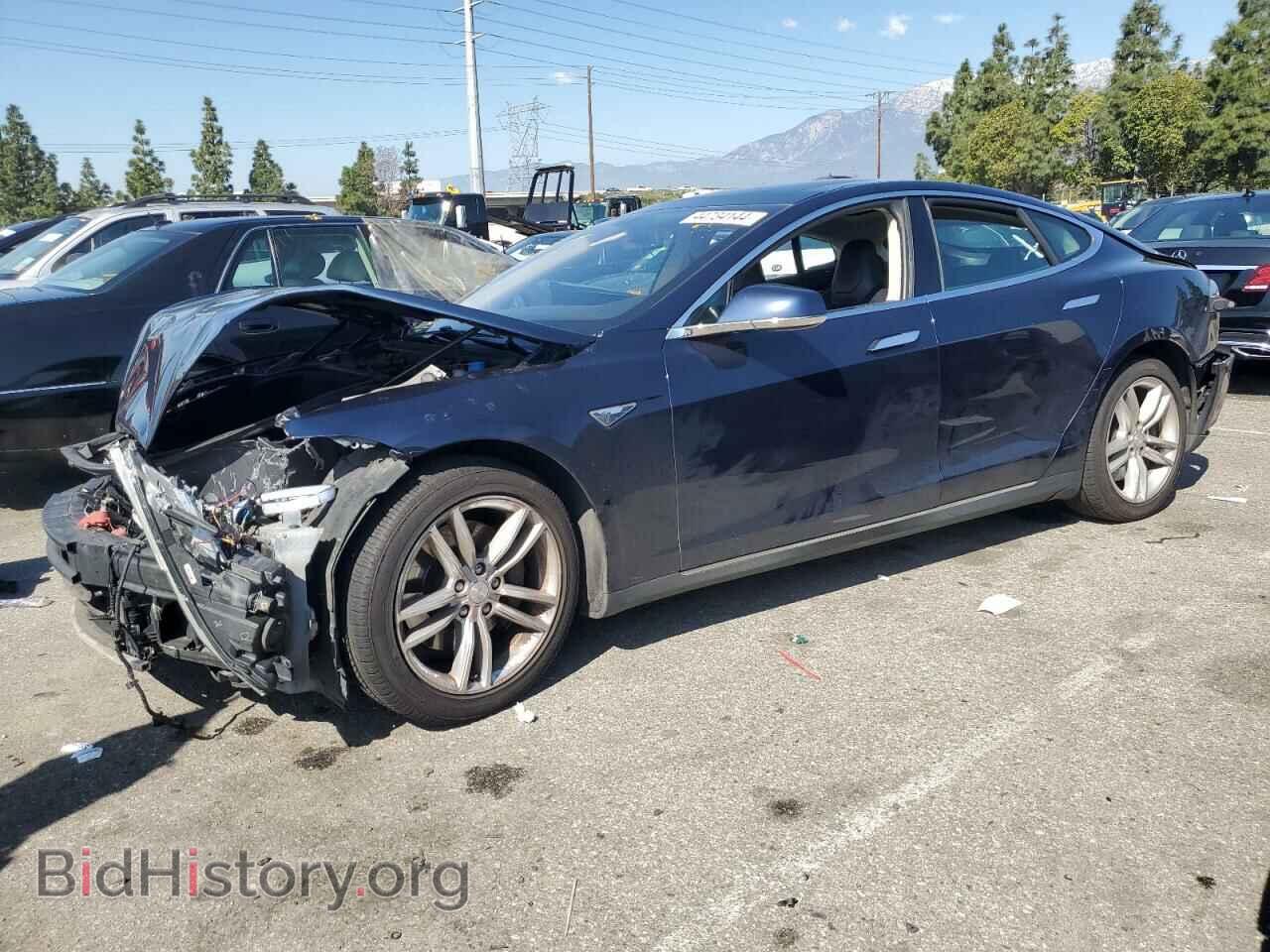 Фотография 5YJSA1CN3DFP05143 - TESLA MODEL S 2013