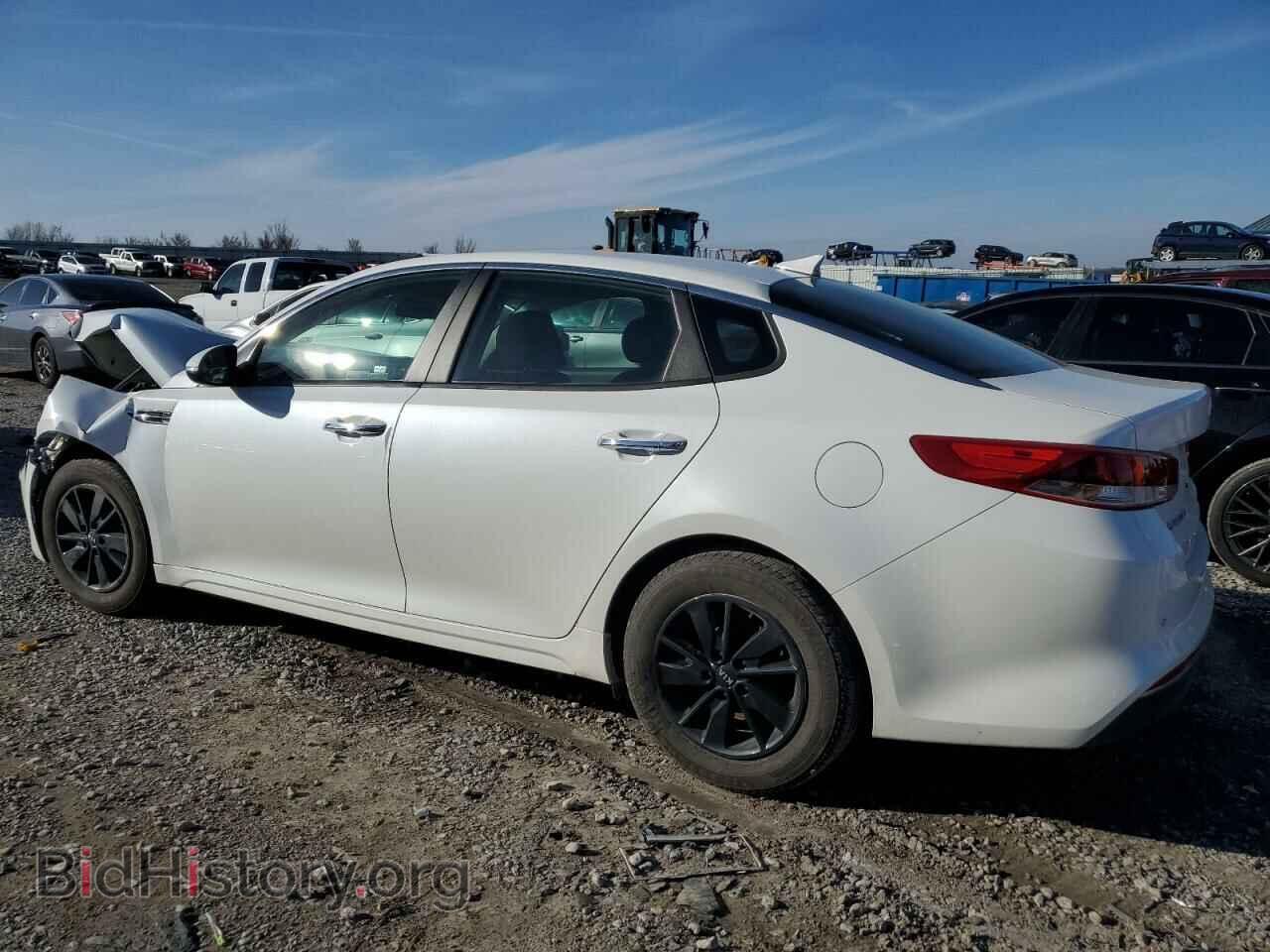 2018 KIA OPTIMA - VIN: KNAGT4L32J5218283 - Фото 2