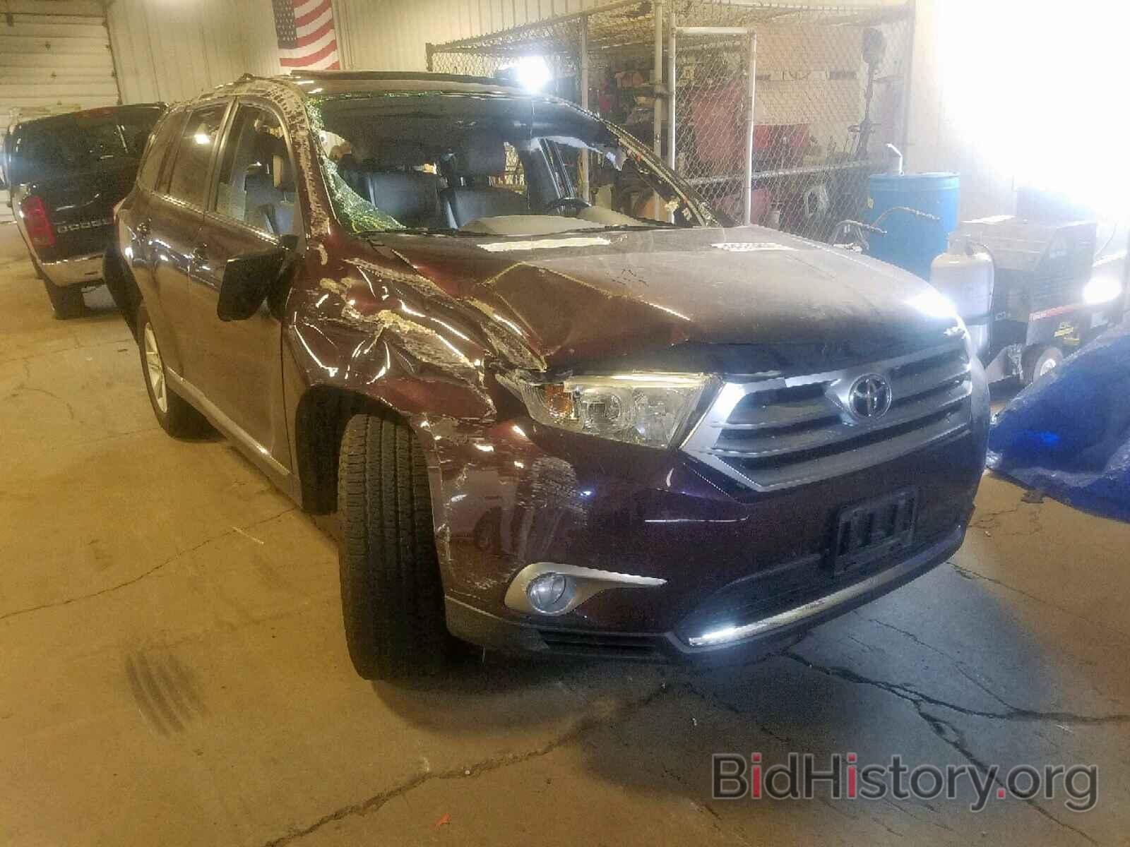 Photo 5TDBK3EH0BS054515 - TOYOTA HIGHLANDER 2011