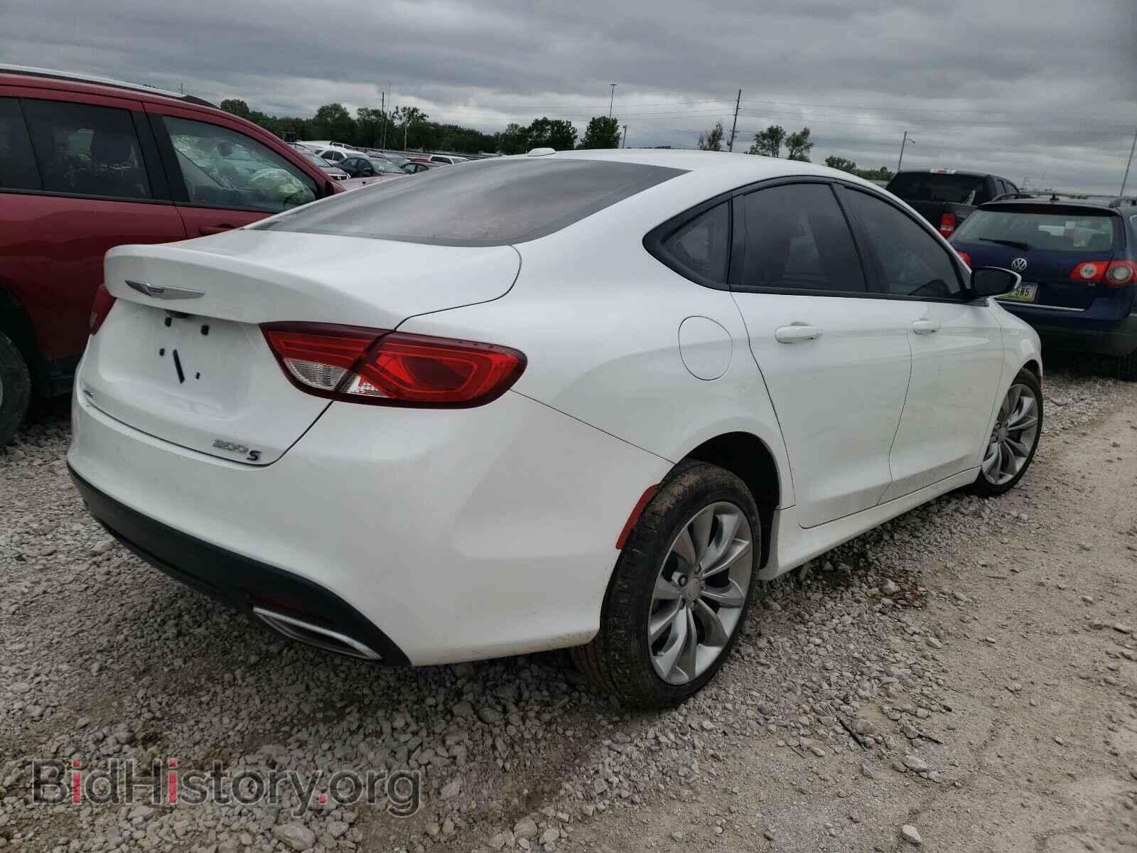 2015 CHRYSLER 200 - VIN: 1C3CCCDGXFN610422 - Фото 4
