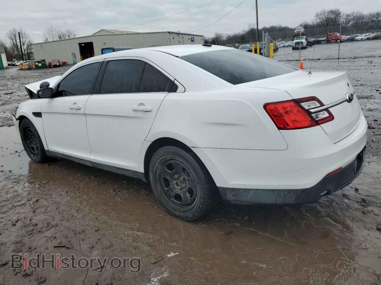 2013 FORD TAURUS - VIN: 1FAHP2M81DG137137 - Фото 2