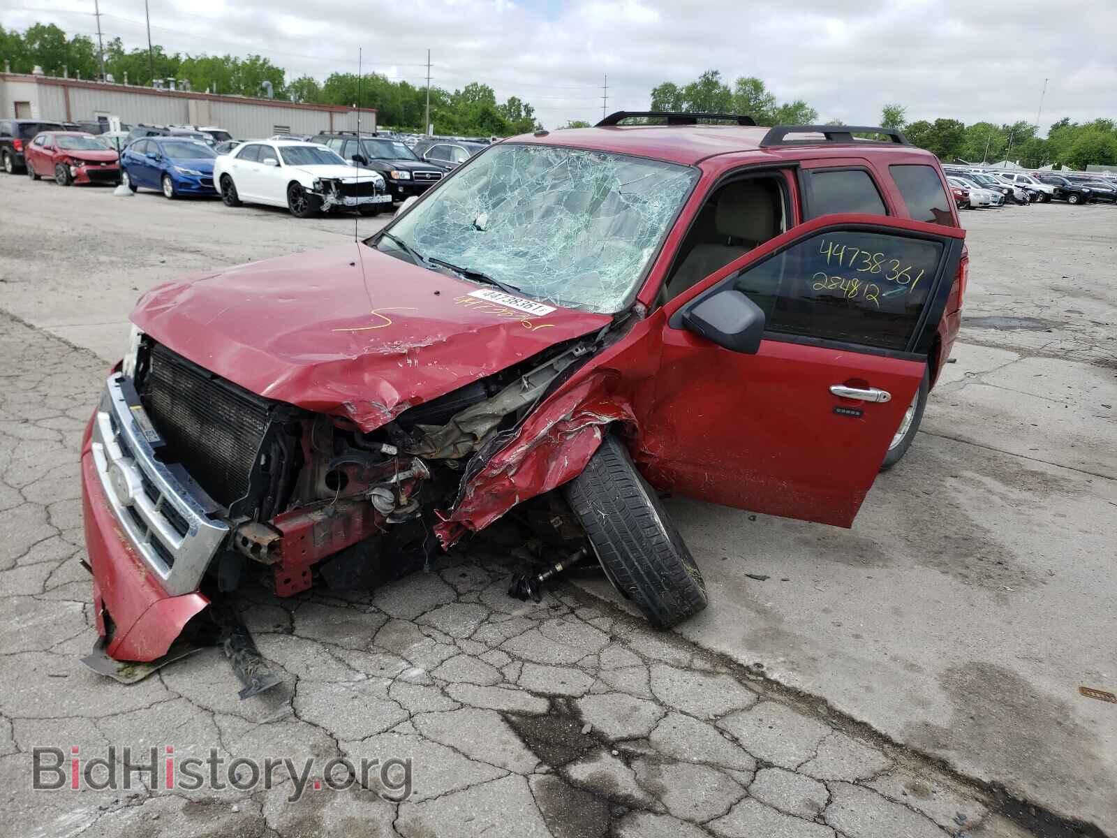 2011 FORD ESCAPE - VIN: 1FMCU9DG6BKC53498 - Фото 2