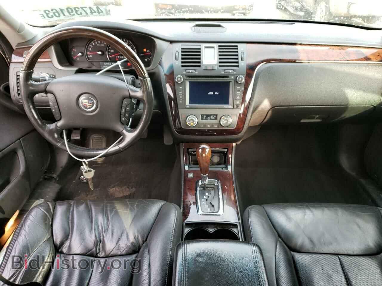 2011 CADILLAC DTS - VIN: 1G6KH5E66BU101263 - Photo 8