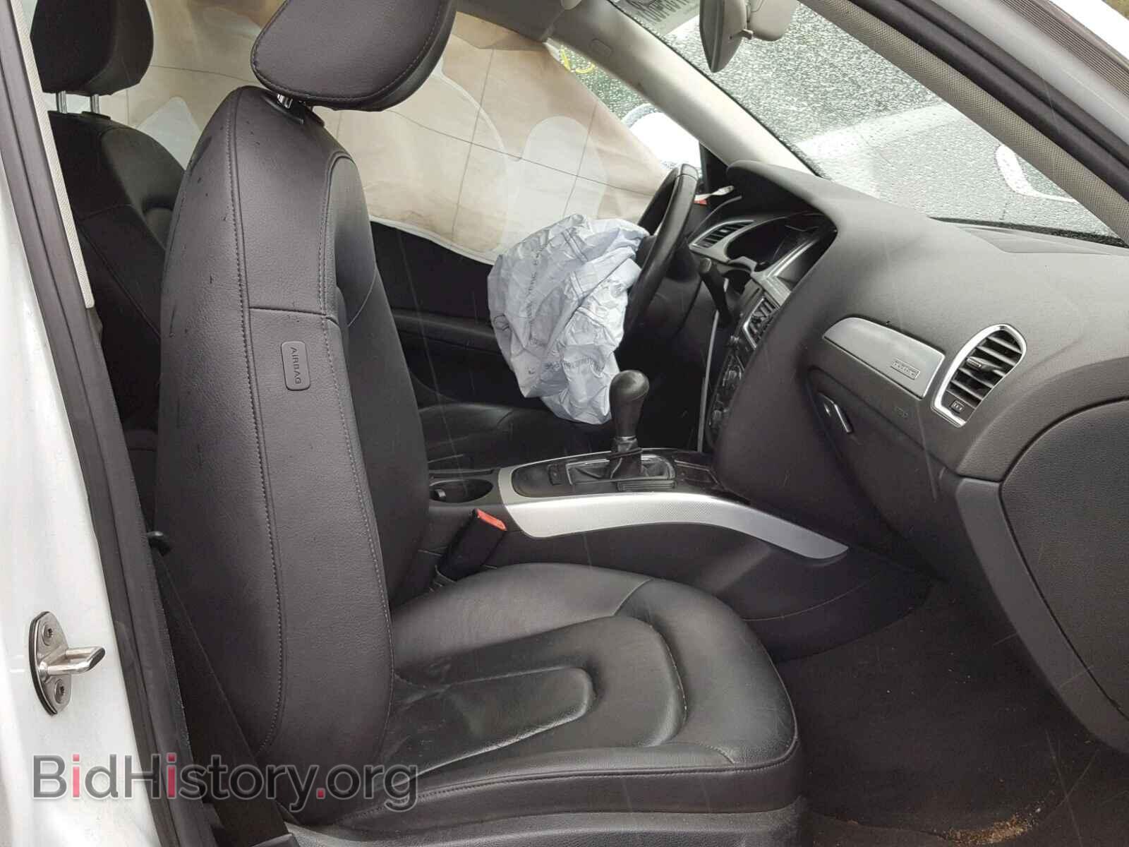 Photo WAUBFAFL9CN019472 - AUDI A4 2012