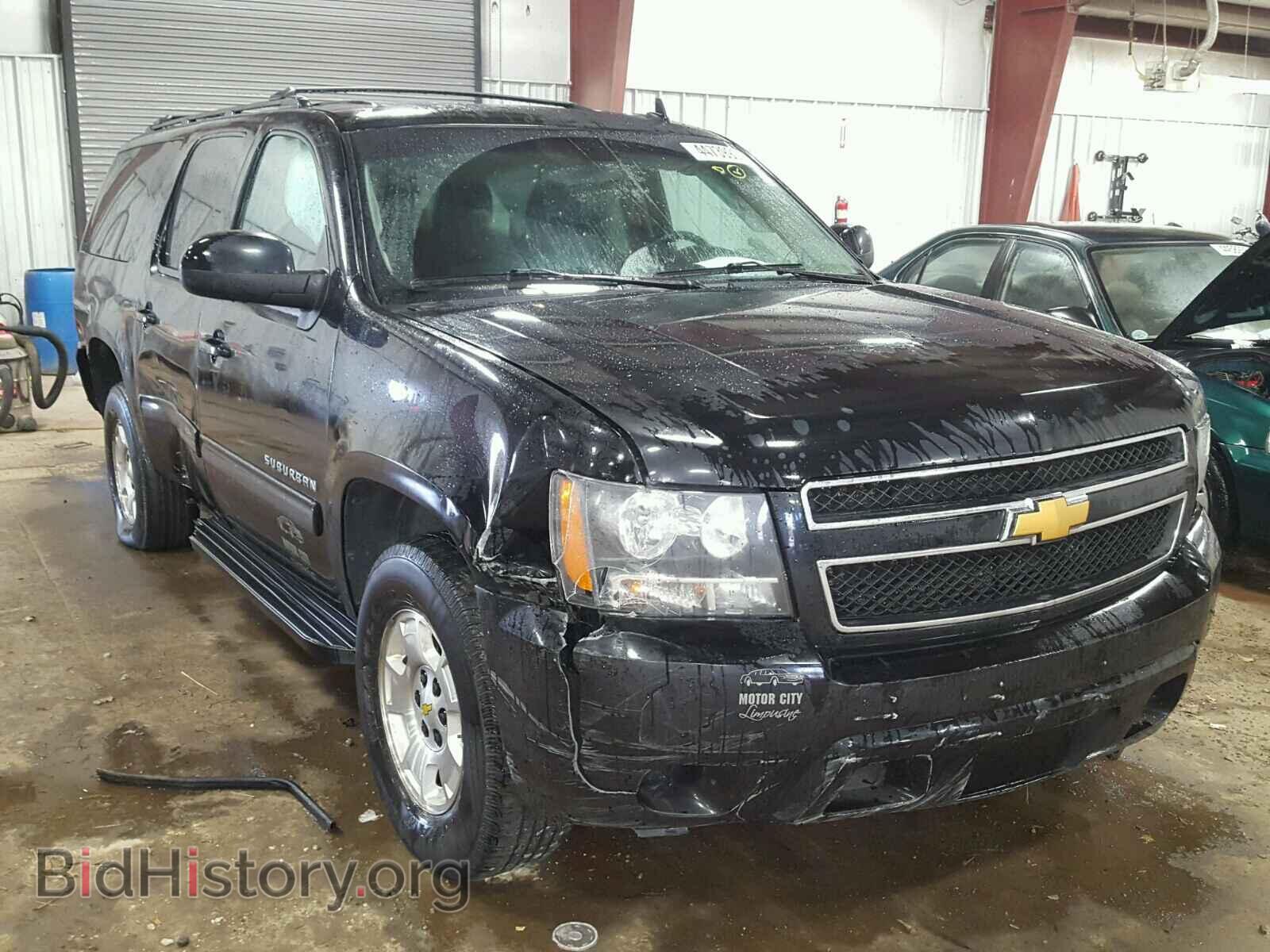 Фотография 1GNSCHE05DR109117 - CHEVROLET SUBURBAN 2013
