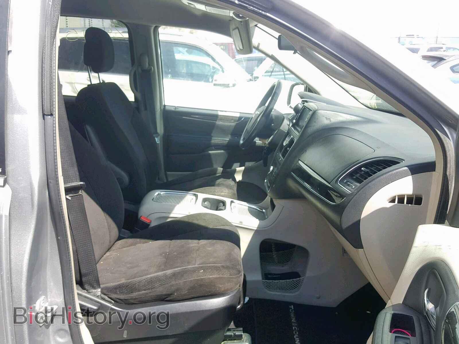 2013 CHRYSLER TOWN & COU - VIN: 2C4RC1BG8DR670874 - Фото 5