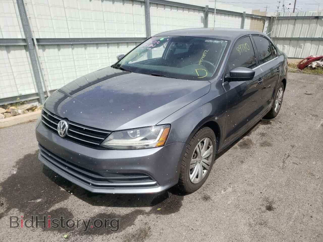 2017 VOLKSWAGEN JETTA - VIN: 3VW2B7AJ9HM399290 - Photo 2