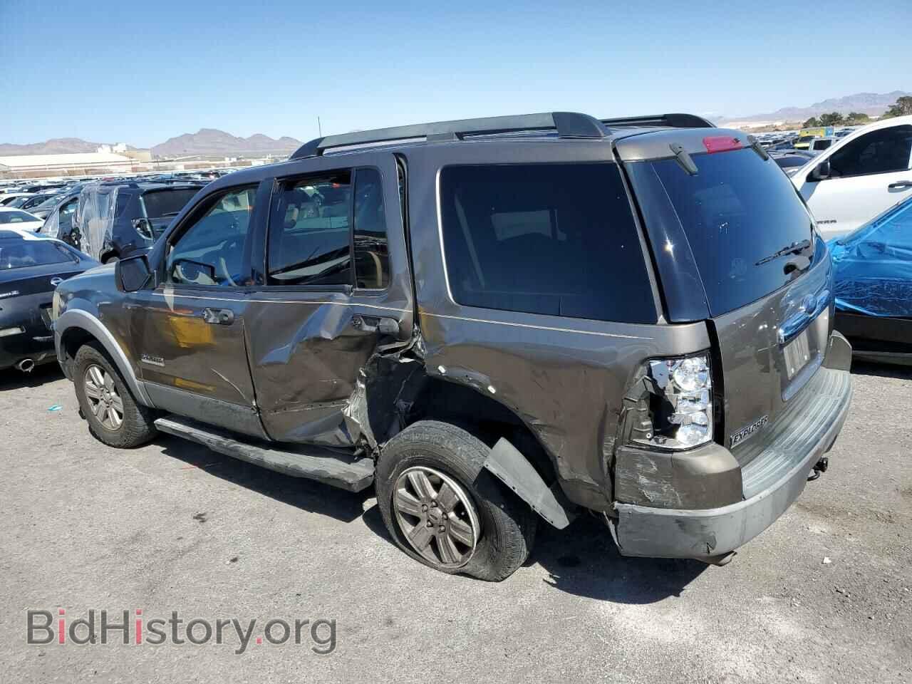 2006 FORD EXPLORER - VIN: 1FMEU63E36UB22692 - Фото 2