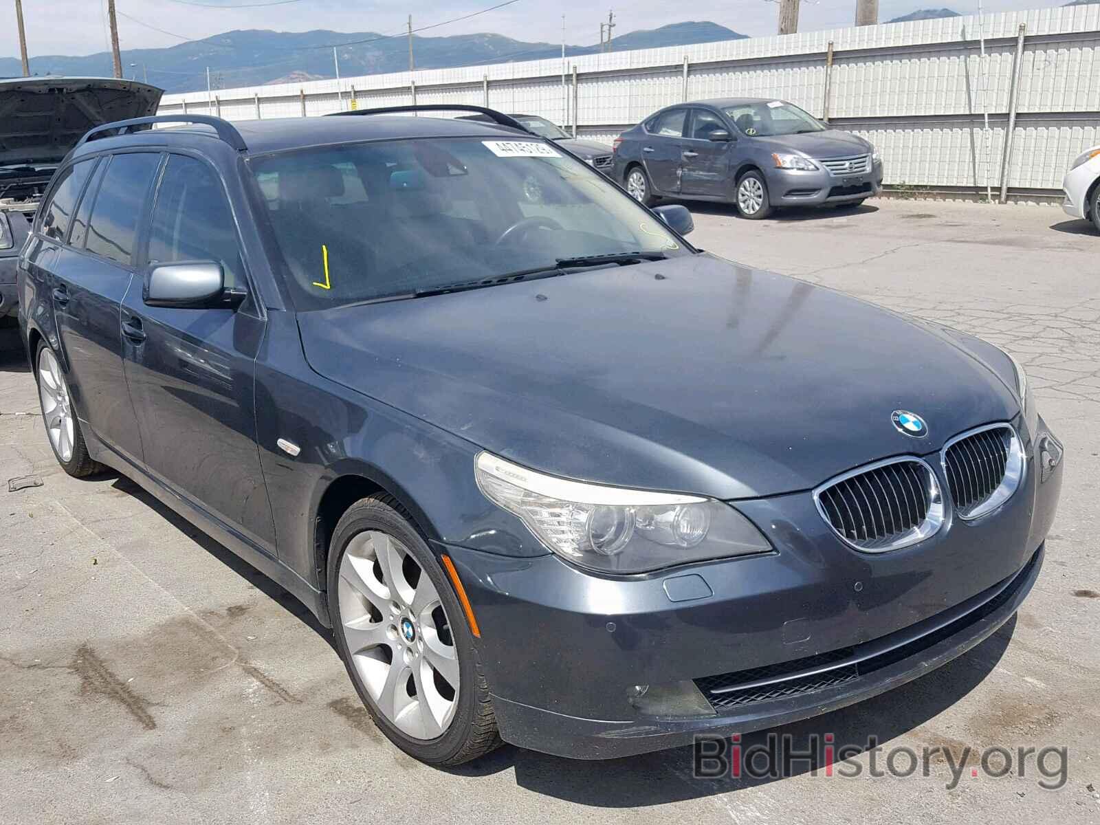 Photo WBAPT73588CX01169 - BMW 535 XI 2008