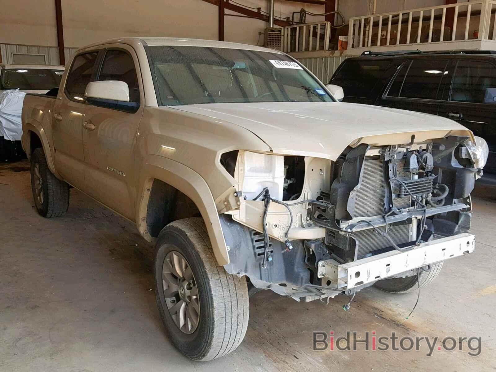 Photo 5TFCZ5AN6JX124129 - TOYOTA TACOMA DOU 2018