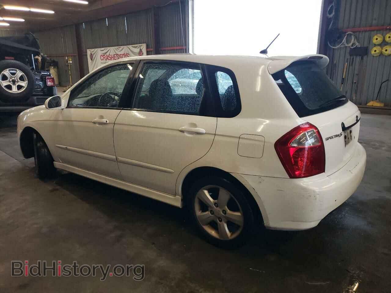 2007 KIA SPECTRA - VIN: KNAFE162275003616 - Фото 2