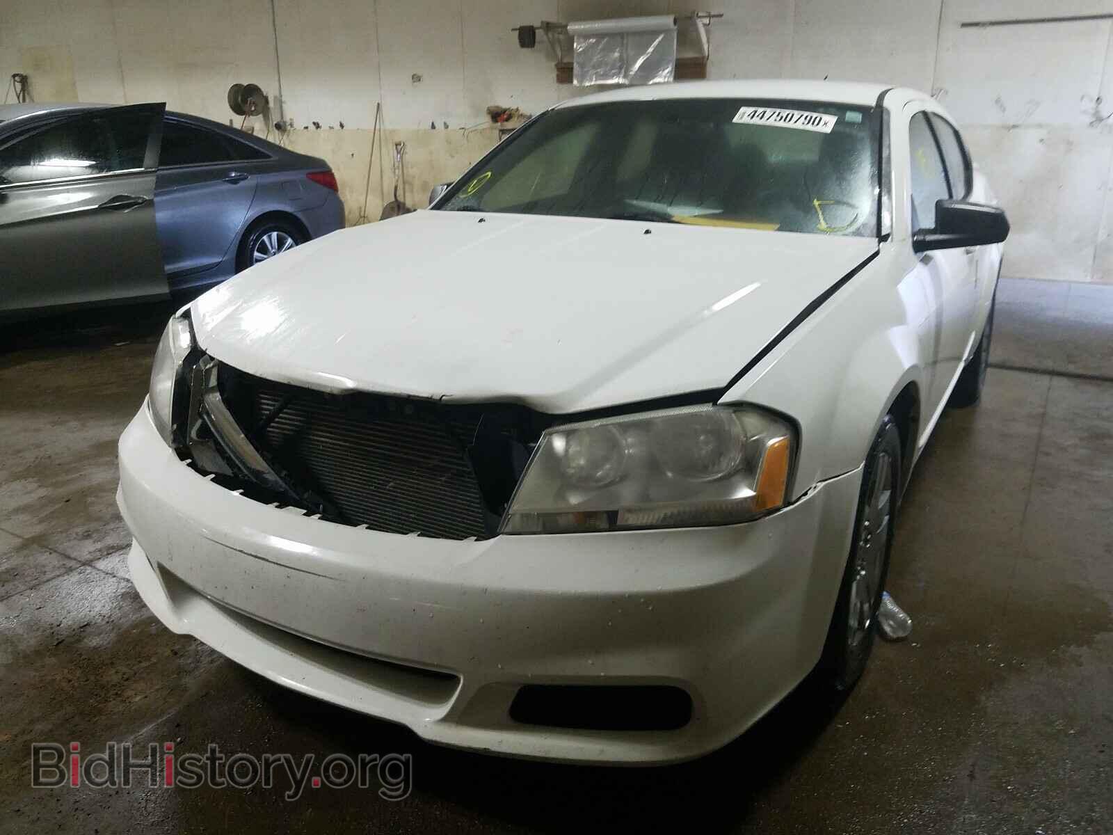 2011 DODGE AVENGER - VIN: 1B3BD4FB6BN572467 - Фото 2