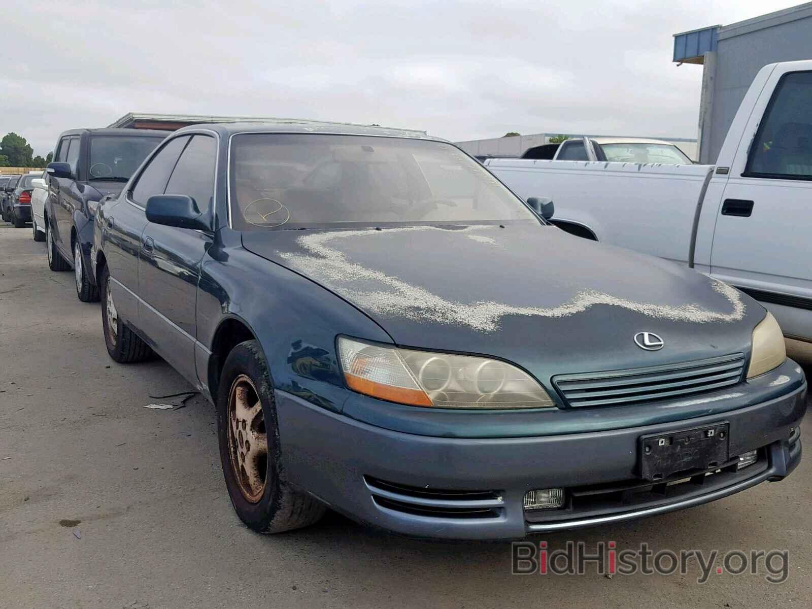 Фотография JT8BF12G5T0177640 - LEXUS ES300 1996